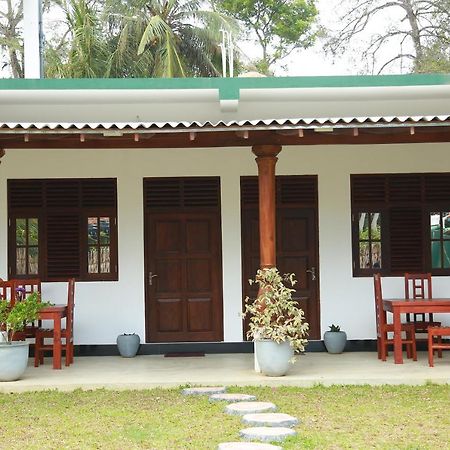 迪克韦勒Happy House Hiriketiya住宿加早餐旅馆 外观 照片